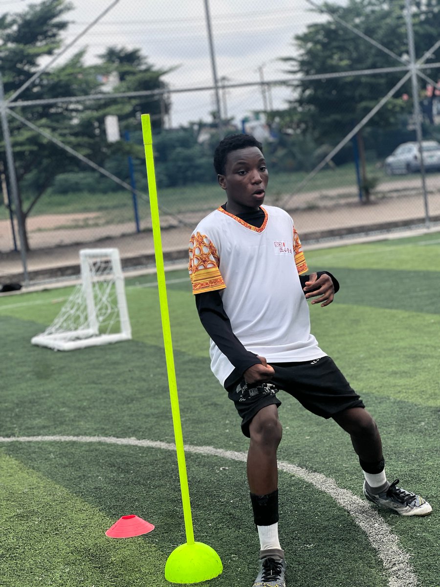 httacademy1's tweet image. Agege was on fire! 🔥⚽
136+ young talents came out to showcase their skills at the HTT Academy Trial. The journey to greatness starts here! 🚀
#HTTAcademy #FootballTrial #DiscoverDevelopDeploy