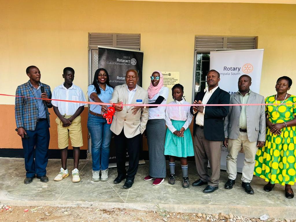 Together with Rotary <a href="/rotarykabale/">RCK</a> <a href="/RotaractKarura/">Rotaract Karura</a>, <a href="/kanosug/">Rotaract Kampala North</a> and <a href="/RotaractKibuli/">#KibuliGovernment</a> we did joined our baby club @RctKampalaSouth at Nyakijjumba to hand over a newly constructed classroom block. 
The guest honor was AG Francis Katigutta. He thanked the community for being very