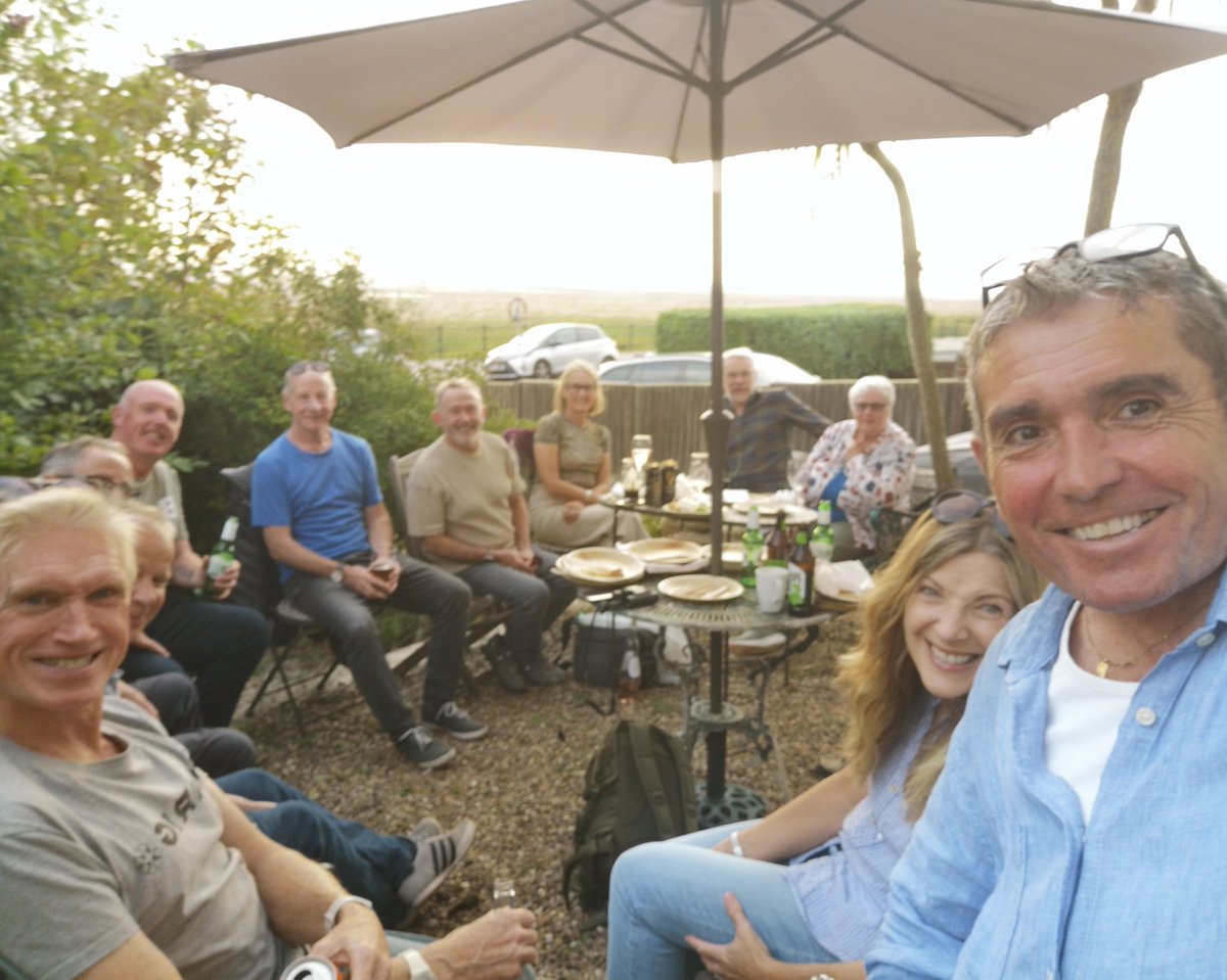 AllanConlin's tweet image. You know it was a big night when you wake up at 6am at the bottom of the garden😱🤣😜 Big laughs last night at our annual birders BBQ. #Wirral #hungover