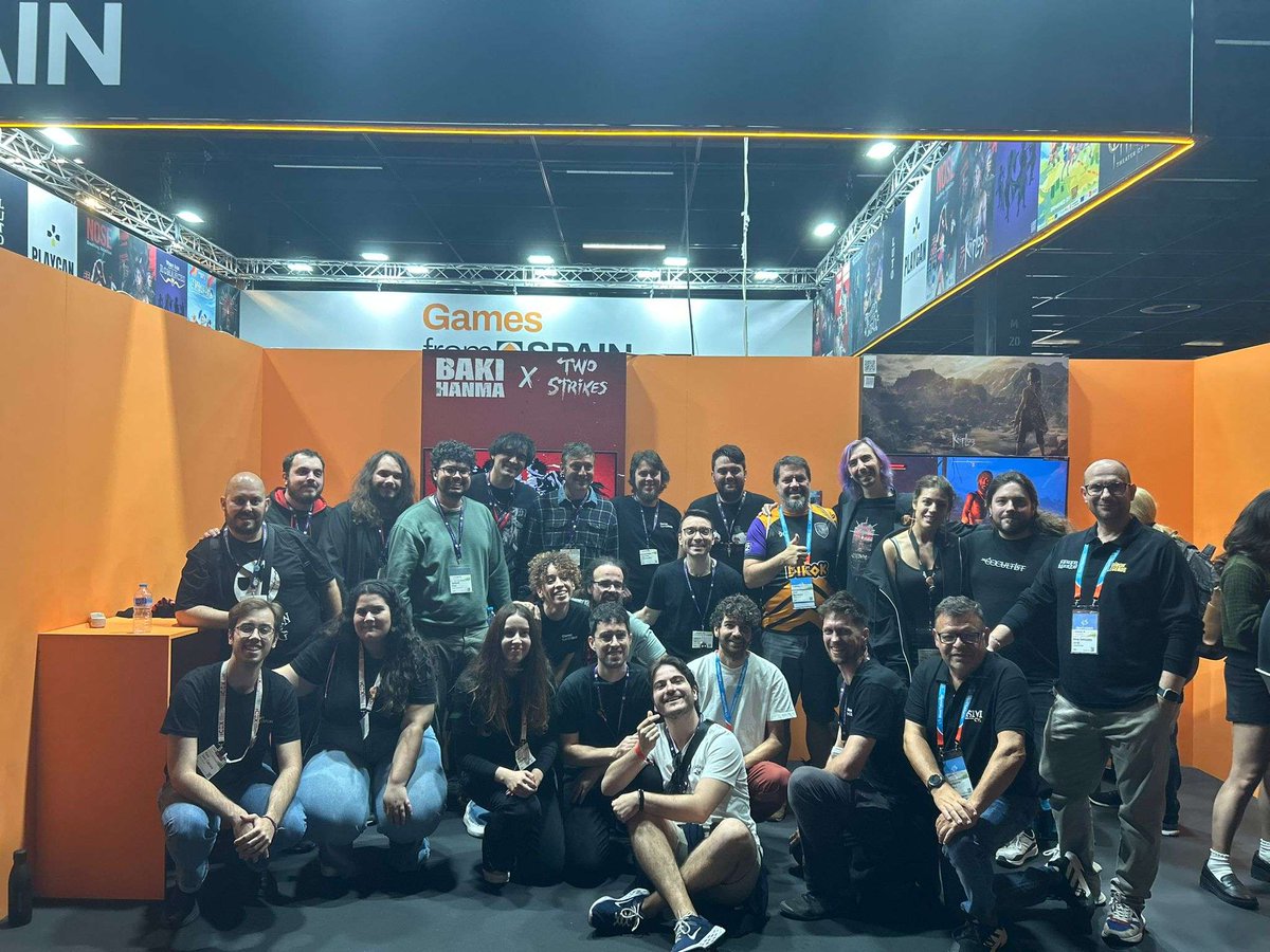 daloarstudios's tweet image. And we're wrapping up our trip to Cologne ✈️
It's been a real pleasure to be part of @GamesFromSpain with The Occultist and to be able to see studios and friends from the industry again that we've been missing 🤗
What will our next trip be? 👀

#gamedev #gamescom #indiegames