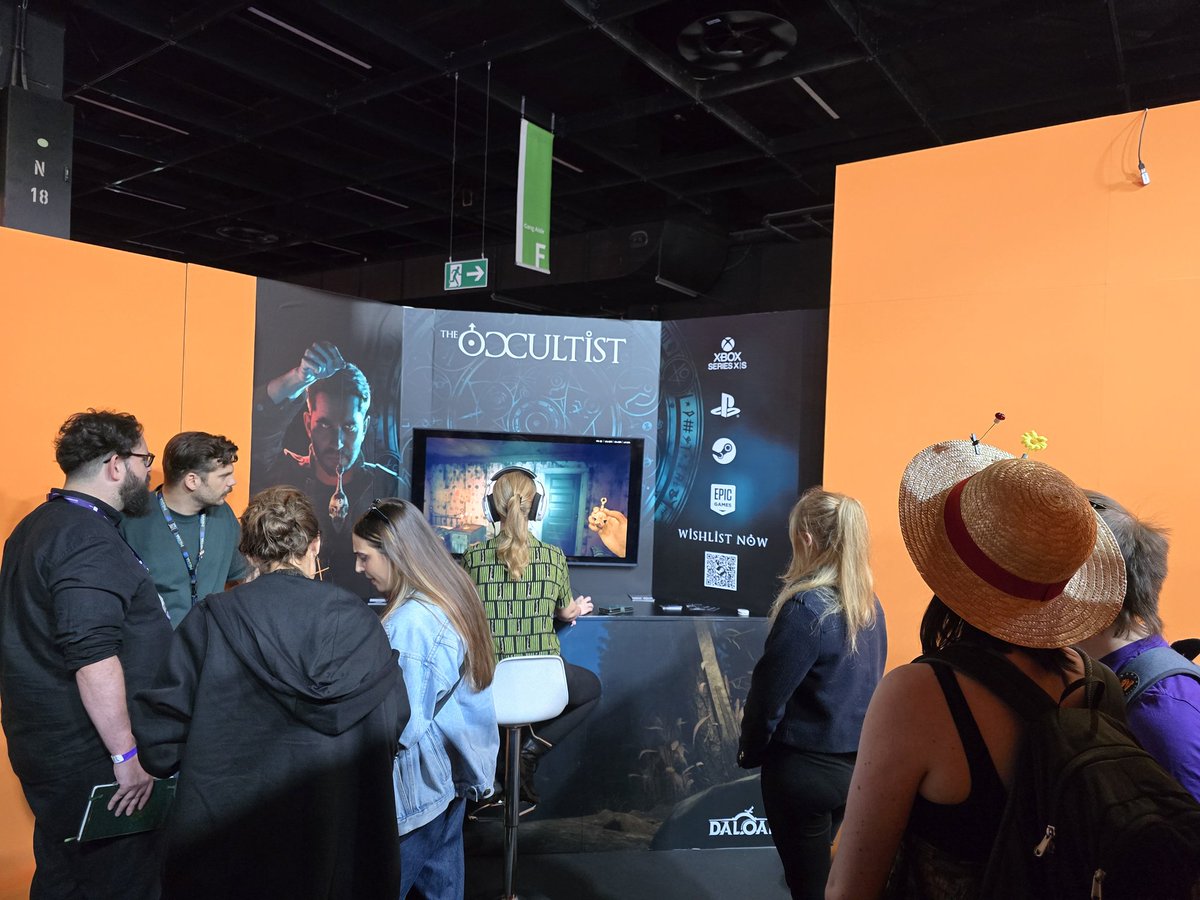 daloarstudios's tweet image. And we're wrapping up our trip to Cologne ✈️
It's been a real pleasure to be part of @GamesFromSpain with The Occultist and to be able to see studios and friends from the industry again that we've been missing 🤗
What will our next trip be? 👀

#gamedev #gamescom #indiegames
