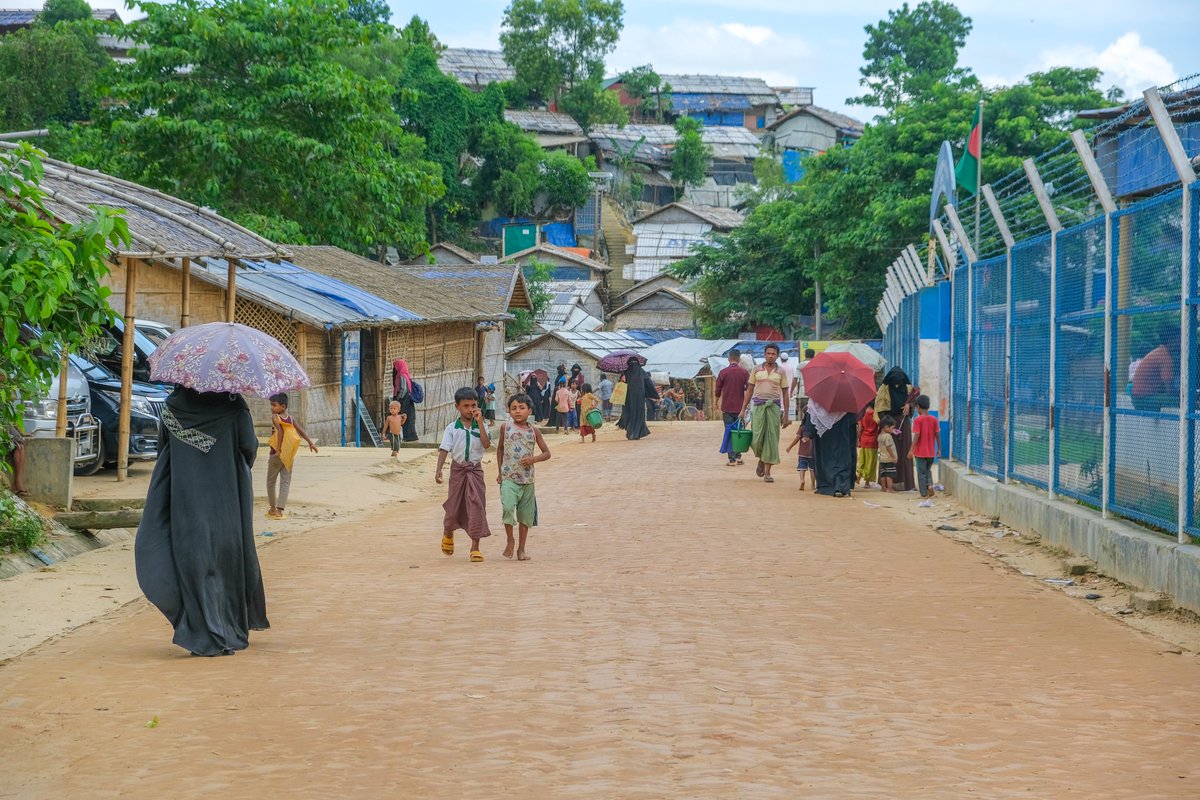 NRC_Egeland's tweet image. We mark 8 long years of Rohingya displacement.

Over 1.2 million people remain in limbo in Bangladesh – denied rights, and facing aid cuts and fading hope.

The many promises of everlasting solidarity from regional, European, North American, and Gulf powers have been largely…