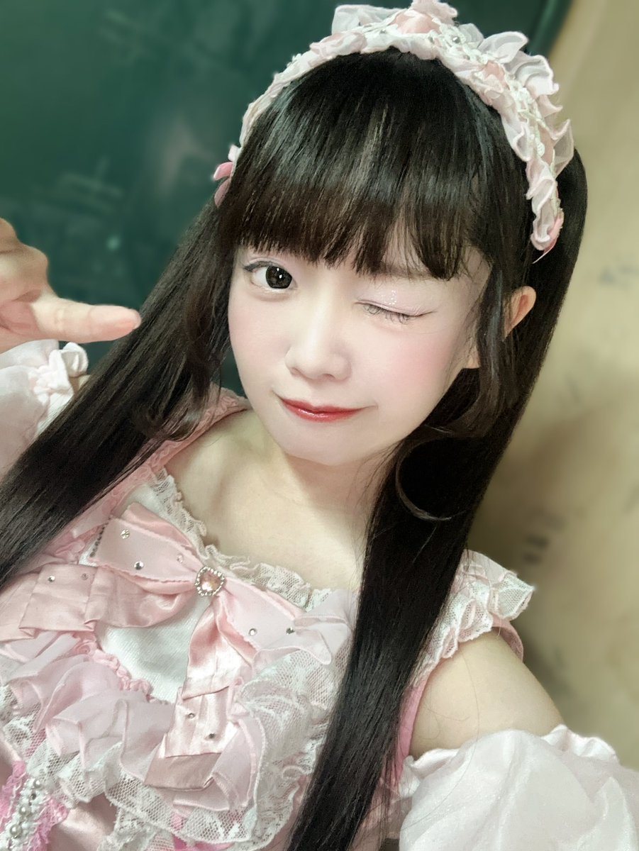 「日ノ目企画 “MONDAYDRIVE” 」
ありがとうございました💖🐰

たくさんコールしてくれたり一緒に踊ってくれて嬉しかったよ🐰🫶🏻

この後特典会は21:00〜だけど
初めましてさんは写メ1枚無料なので
是非遊びにきてね🐰🫶🏻💕

待ってます💕💕