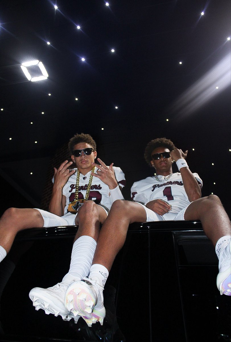 CoachXMaxwell's tweet image. ITS GAME WEEK!! 

#STP #FINISH

@LaneMartin78 @__MarcusFlowers @Jordan_Mosley23 @cfanninwhite11 @_Nick_Rodriguez @GiovanniAyala_