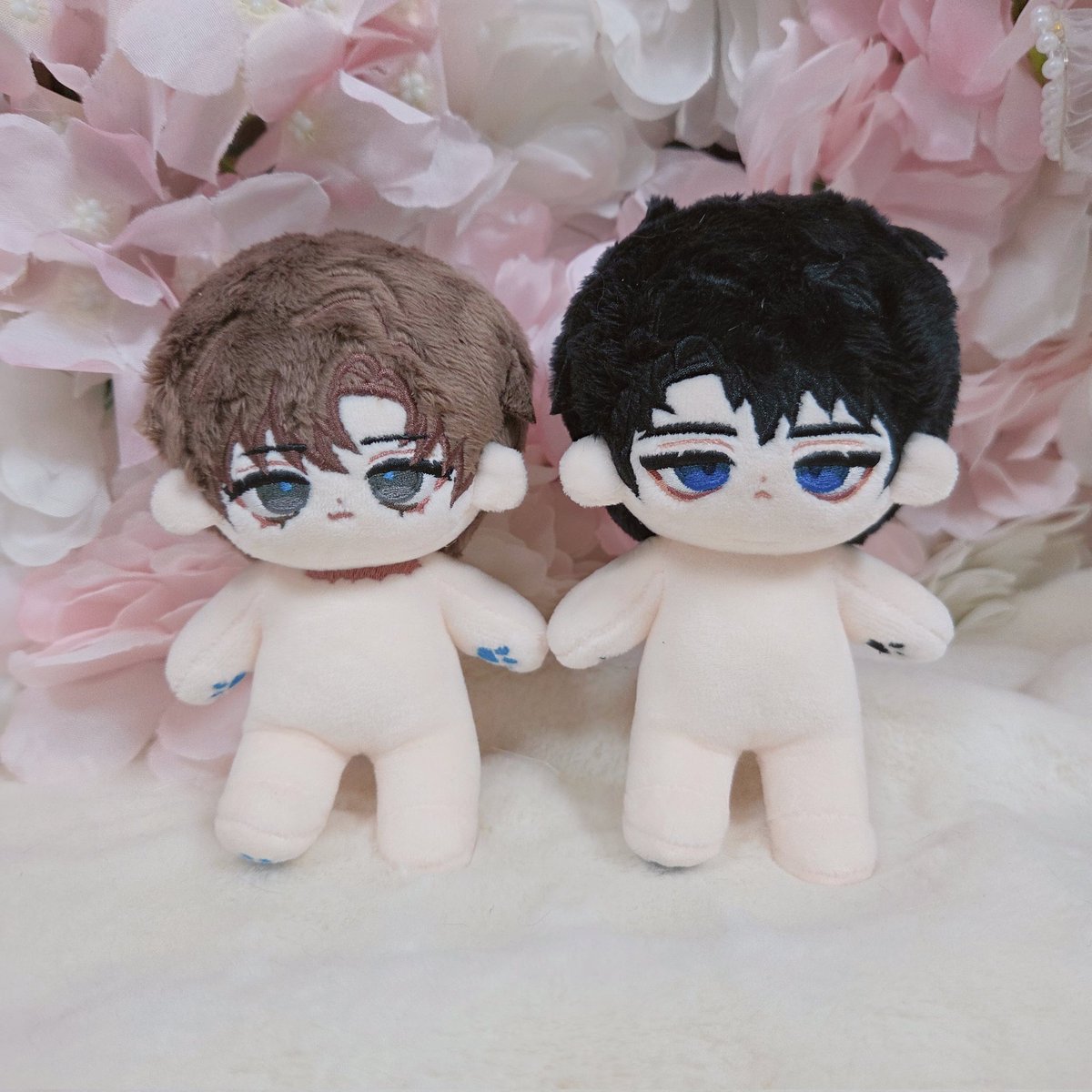 RT부탁드립니다.
간이수요조사 입니다.
🖤괴담출근 - 최요원 , 류재관 속성 
🖤뼈깅
🖤소량복제 예정, 한 체당 약 3만원 미만 예상

복제 원하시는 분은 최요원은 🖤 류재관은 💙 멘션 남겨주세요.