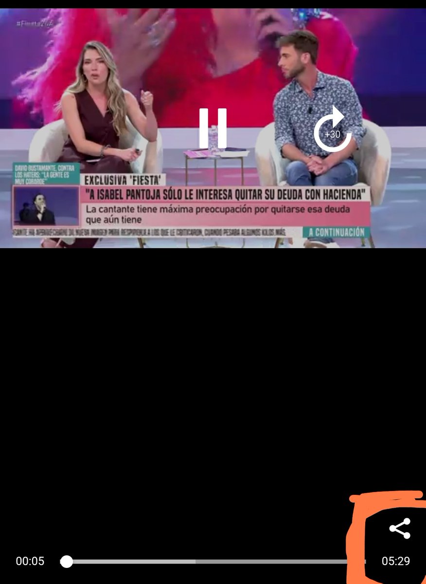 Que generoso es <a href="/javioliveira/">Javi Oliveira</a> , que ha comentado que JJ ha estado 8 minutos colaborando ... Han sido 5 minutos con la intro incluida ... Un viaje sin cinturón... Que por cierto.... Un coche nuevo no pita cuando no llevas el cinturón??? Está trampeado.. ay ay