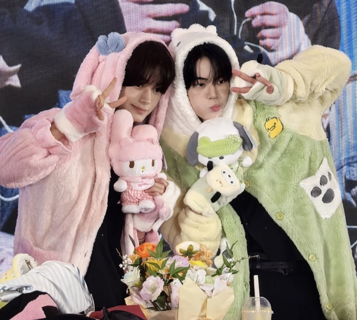 hanjinsai's tweet image. 💕💕 #handoz #hanjin #dohoon #tws #寻珍 #도훈 #한진 #돟한 #한도즈 #투어스