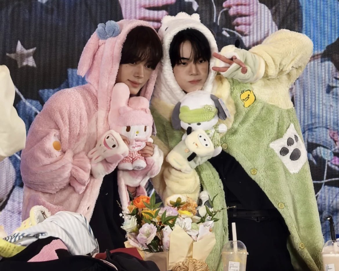 hanjinsai's tweet image. 💕💕 #handoz #hanjin #dohoon #tws #寻珍 #도훈 #한진 #돟한 #한도즈 #투어스