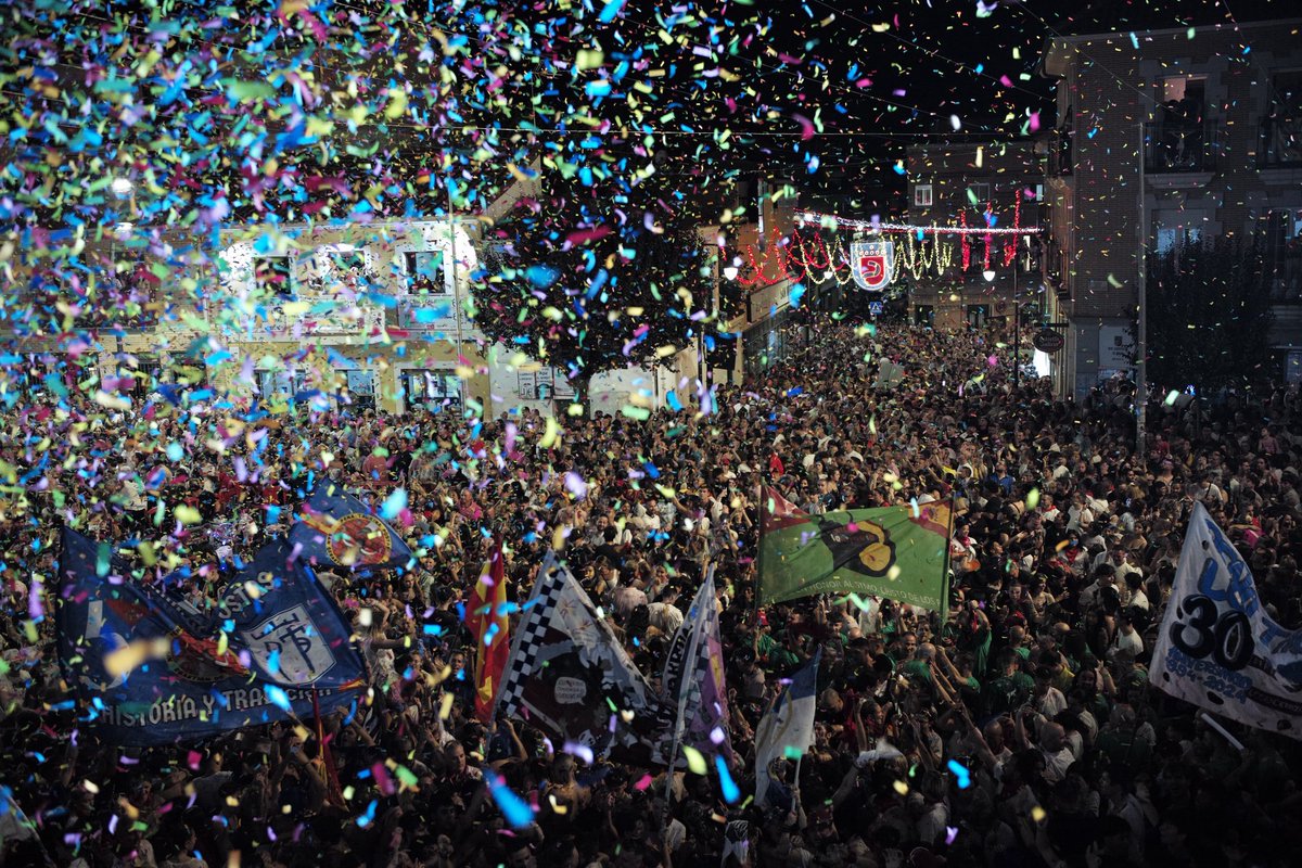 U.D. Sanse (@udsanse) on Twitter photo 🎉 ¡Ayer comenzaron las fiestas de Sanse!
🙌🏼 Desde la UD. Sanse queremos desearos que disfrutéis al máximo de esta semana tan esperada.
💃🕺 Que no falte la alegría y la diversión.
🔥 ¡Viva Sanse y viva el Santísimo Cristo de los Remedios! 🎉 ¡Ayer comenzaron las fiestas de Sanse!
🙌🏼 Desde la UD. Sanse queremos desearos que disfrutéis al máximo de esta semana tan esperada.
💃🕺 Que no falte la alegría y la diversión.
🔥 ¡Viva Sanse y viva el Santísimo Cristo de los Remedios!