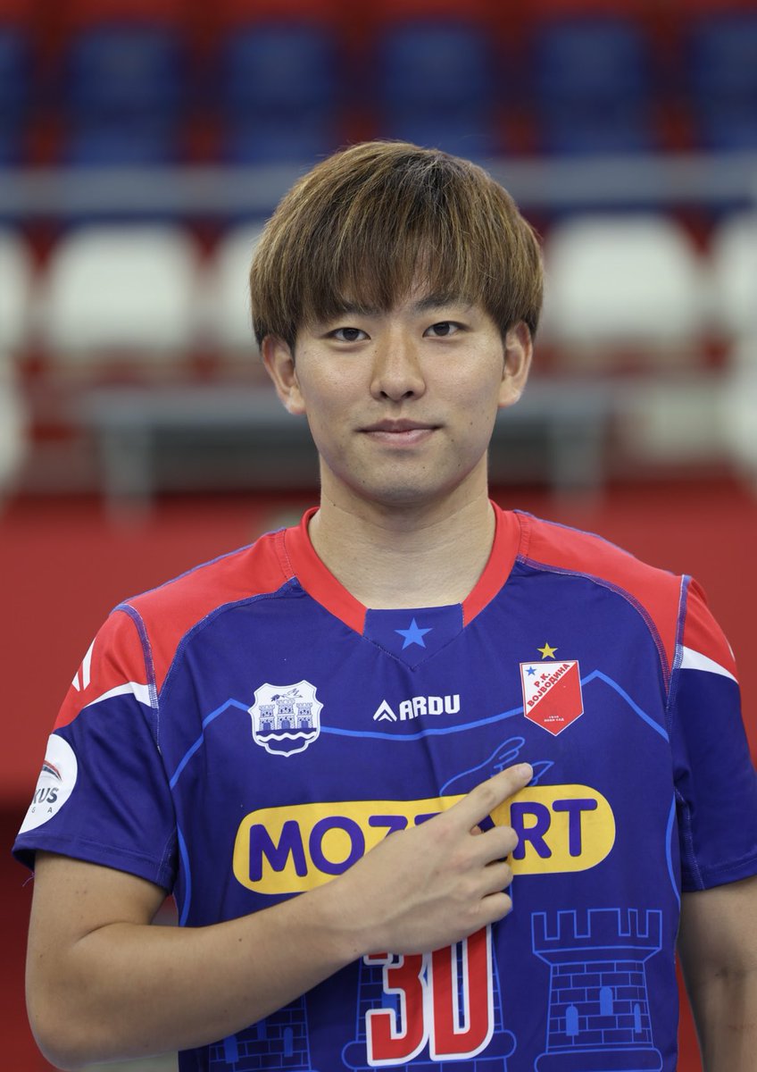 yugahand's tweet photo. 2025-26 season⚪️🔴

9月から新シーズンが始まります！
新しいチーム新しい国でのシーズン楽しんで頑張ります！💪 https://t.co/imrEF2TOTx