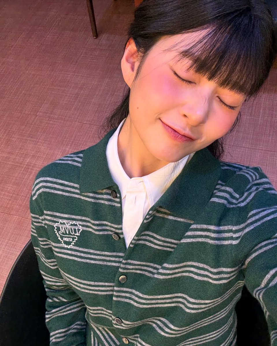 kim minju pics tweet media