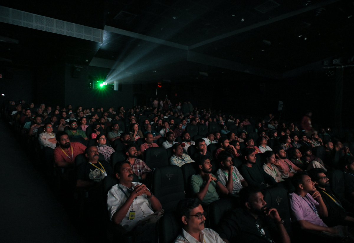 "Deeply honoured to be embraced by the warm Malayalam audience at IDSFFK. 🙏 The Kerala film industry, truly the best, inspires with its brilliance! 📷
<a href="/iffklive/">International Film Festival of Kerala</a> 
uniindia.com/-manjunath-to-…