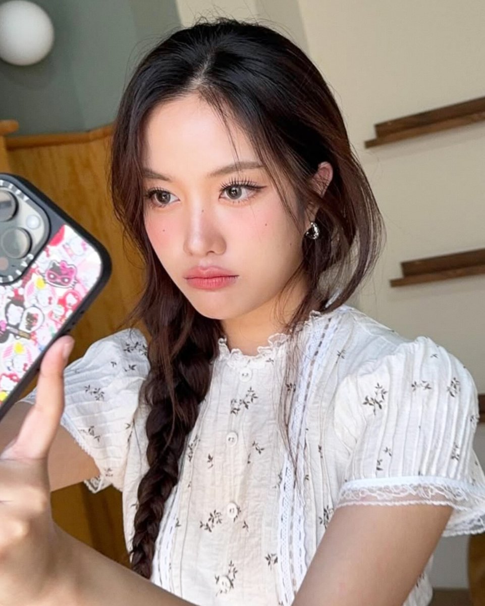 itsbecfreen_'s tweet image. obsessed with her face 🤌🏻🤌🏻🤌🏻❤️‍🩹