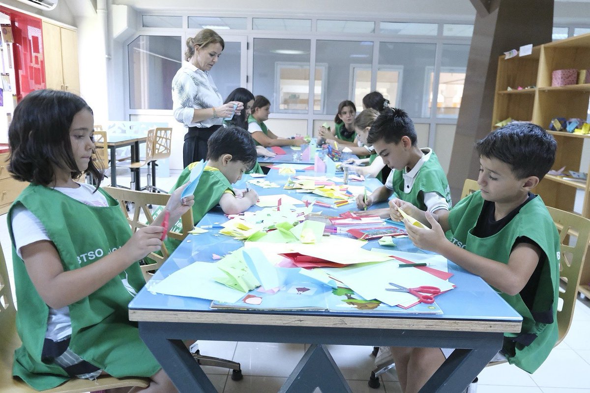 'Geleceğin Tasarımcıları BUTGEM Yaz Kurslarında Yeteneklerini Keşfetti'

Ayrıntılar için ➡ l24.im/nXgjLf6

#BTSO #BUTGEM