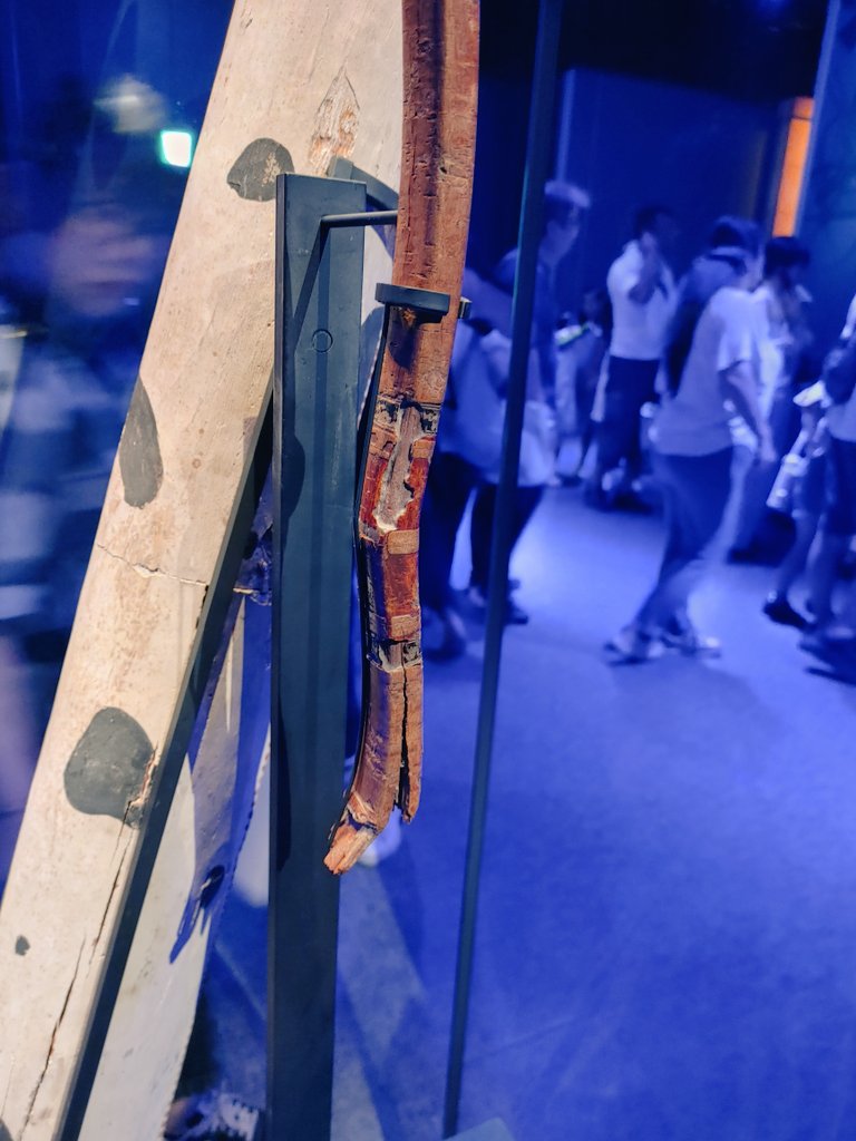 161qd's tweet photo. 3500年前の弓を見てきました！
#ラムセス大王展 #弓道 https://t.co/RbjwuEk8Tv