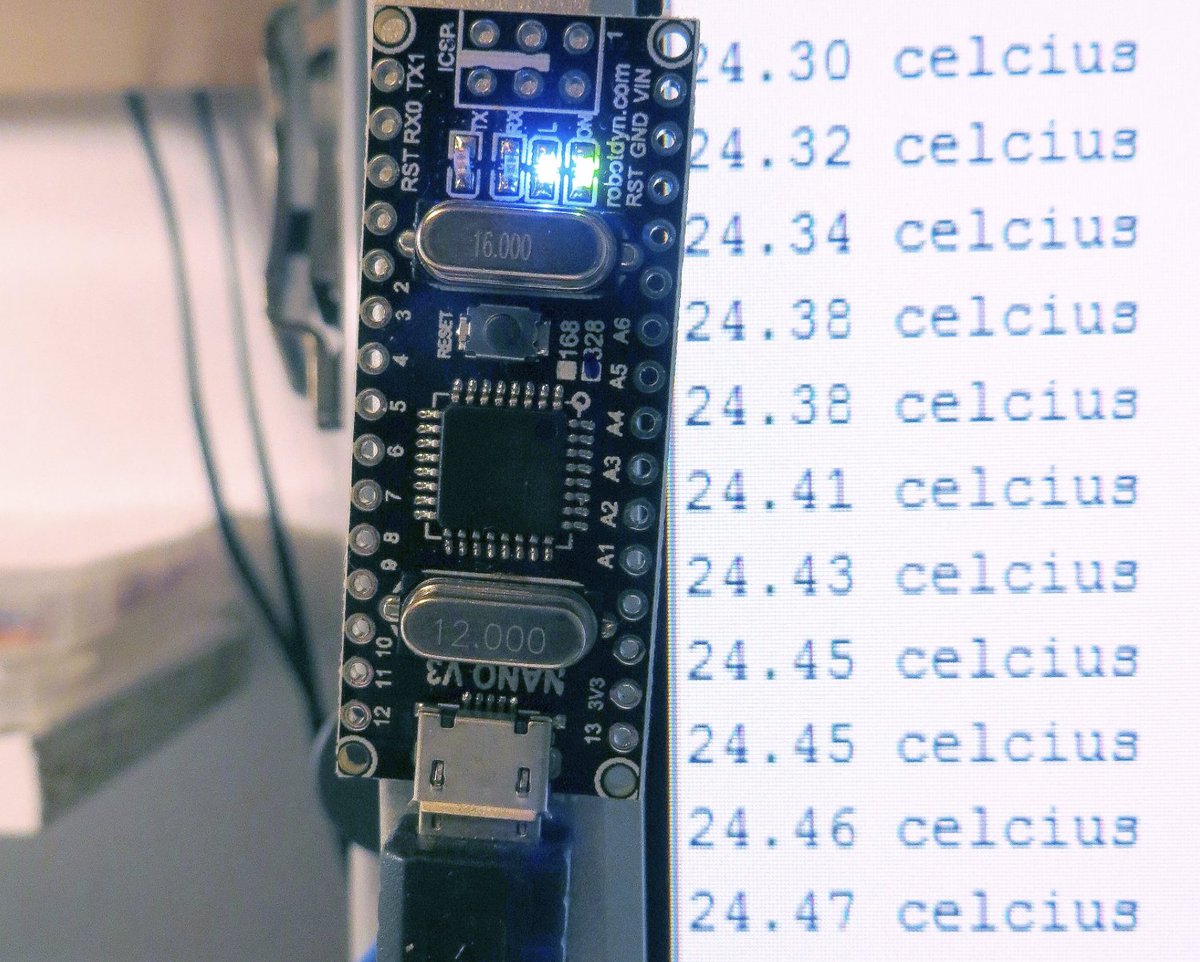 Elektor's tweet image. Airflow Detector Using Arduino Only elektormagazine.com/magazine/elekt…
This detector circuit uses just the #Arduino Nano itself, without an added #sensor. It can detect air flows blown from a distance of 30 cm, by measuring the internal heated chip #temperature with 0.01°C resolution and…
