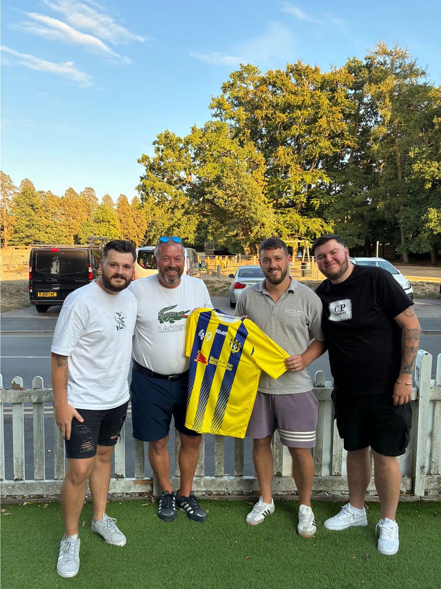 Deepcut Community FC tweet media