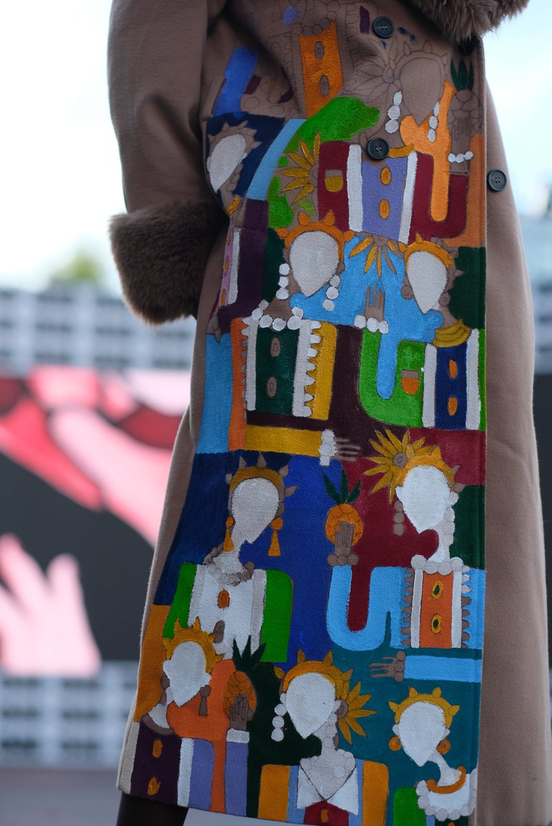 DLVisionMode's tweet photo. Lors du @madfestivaloff, Melissa Wright Katongola a présenté A Tribute to Madness. Collection assez impressionnante, bravo ! #Fashion #MadFest2025 #Montreal #DLVisionMode https://t.co/KjHl8cTBGG