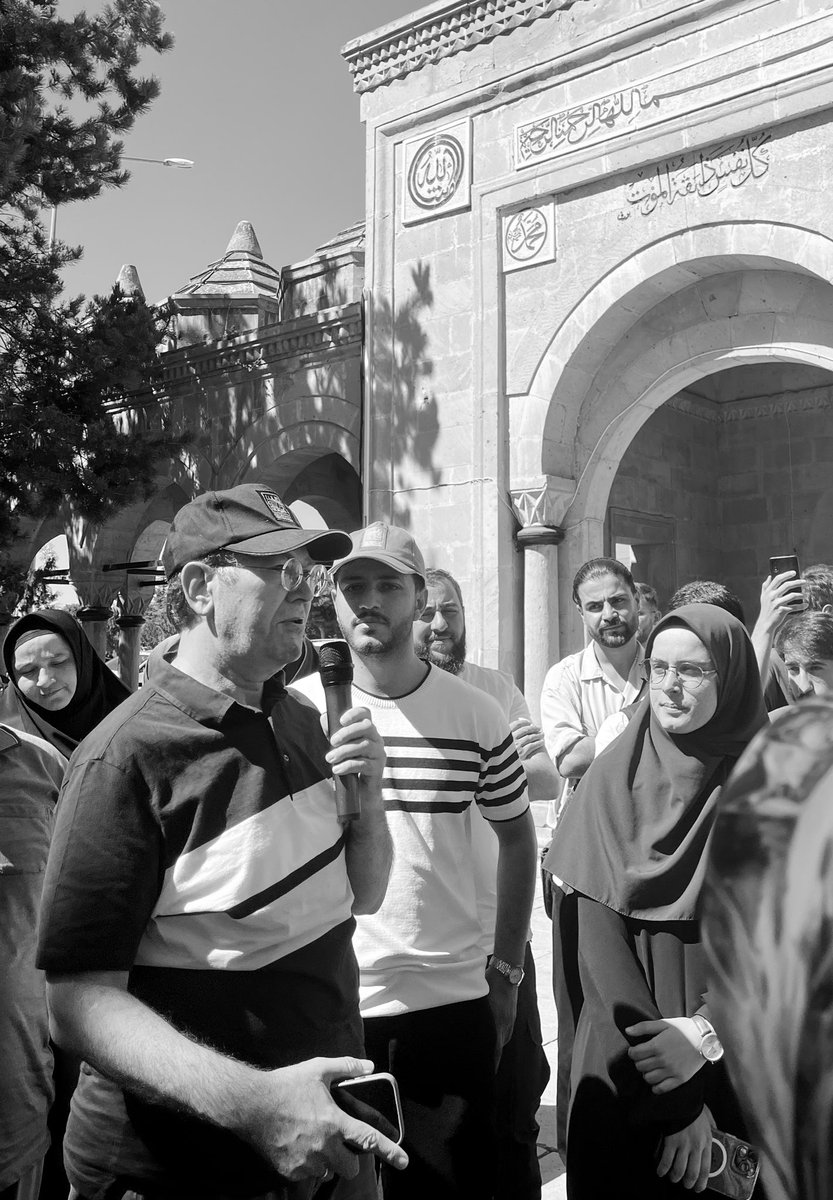Mustafa (@mstfklc_11) on Twitter photo İbrahimî bir sabahın eşiğinde, semanın secdeye durduğu günlerden birindeyiz.
Bugün sadece bir hatıra değil, bir hatırlayış; sadece bir bayram değil, bir çağrıdır, tüm öncü kuşaklara.
📍ERZİNCAN
<a href="/yenisafakwriter/">yusuf kaplan</a> İbrahimî bir sabahın eşiğinde, semanın secdeye durduğu günlerden birindeyiz.
Bugün sadece bir hatıra değil, bir hatırlayış; sadece bir bayram değil, bir çağrıdır, tüm öncü kuşaklara.
📍ERZİNCAN
<a href="/yenisafakwriter/">yusuf kaplan</a>
