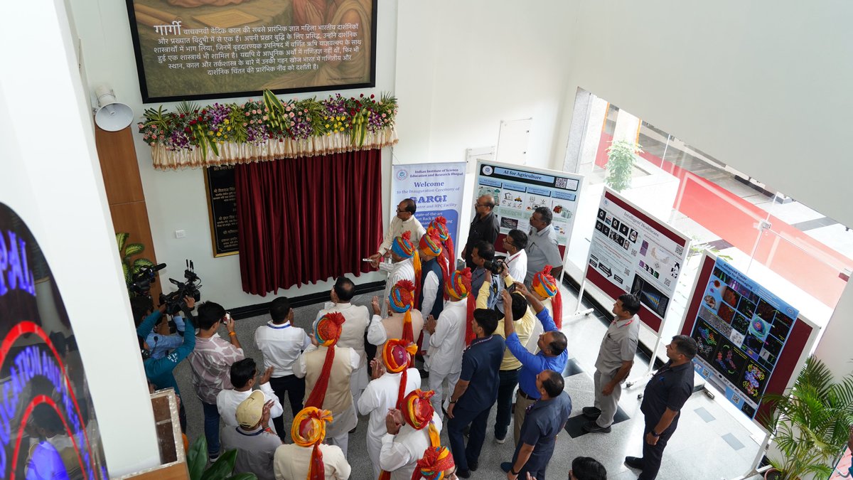 iiserbhopal's tweet image. 𝐈𝐧𝐭𝐫𝐨𝐝𝐮𝐜𝐢𝐧𝐠 𝐆𝐀𝐑𝐆𝐈: 𝐈𝐈𝐒𝐄𝐑 𝐁𝐡𝐨𝐩𝐚𝐥'𝐬 𝐍𝐞𝐰 𝐇𝐢𝐠𝐡-𝐏𝐞𝐫𝐟𝐨𝐫𝐦𝐚𝐧𝐜𝐞 𝐂𝐨𝐦𝐩𝐮𝐭𝐢𝐧𝐠 𝐃𝐚𝐭𝐚 𝐂𝐞𝐧𝐭𝐞𝐫!
We are proud to announce the inauguration of GARGI, a cutting-edge smart rack-based HPC facility at our Computer Center, boosting…