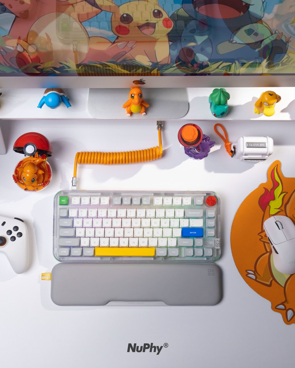 nuphystudio's tweet photo. Kick75 | A Spark of Whimsy
Turn your desk into a playground of creativity ✨🐲 Tiny flames of inspiration in every keystroke.

#nuphy #keyboard #kick75 #customkeyboard #MacCompatible #MechanicalKeyboard #DeskSetup https://t.co/2cIO3GZmXz