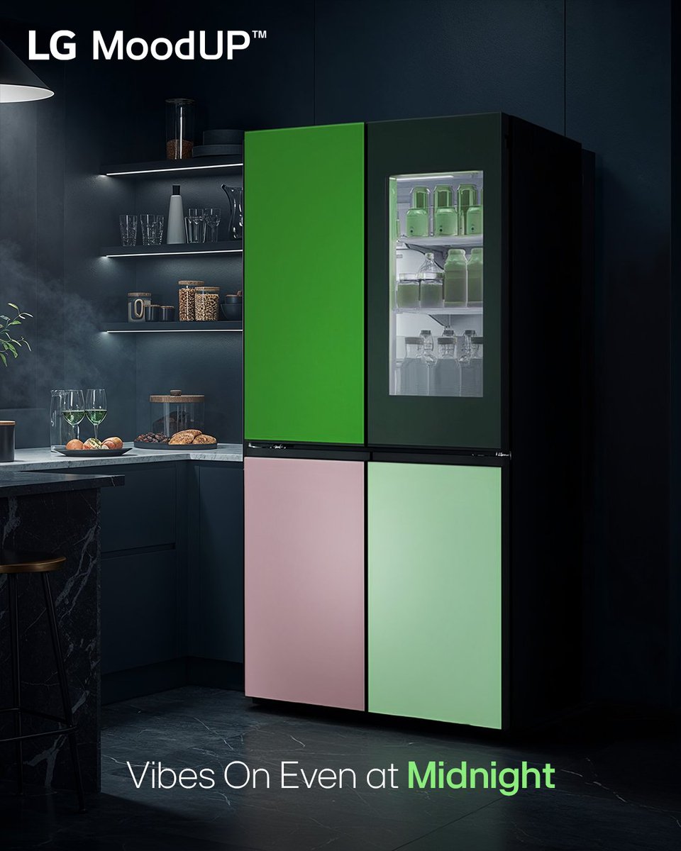 LGGulf's tweet image. LG MoodUp Fridge keeps the snacks fresh and the mood glowing. 💡 
 
 ثلاجة LG MoodUp تحافظ على نضارة الوجبات الخفيفة وتُضيء الأجواء.💡 

spr.ly/6016fvgqY 

#LGMoodUp #LifeIsGood #SmartFridge #GlowUp