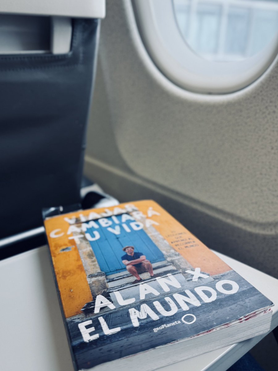 Gracias, <a href="/alanxelmundo/">Alan por el mundo</a>, por este libro. 

Letras que me han empujado a mis dos primeros viajes con la única compañía que mis pensamientos, inquietudes y ganas de sanar.

Has sido, y eres, una auténtica inspiración. 

Empieza la aventura de viajar solo.