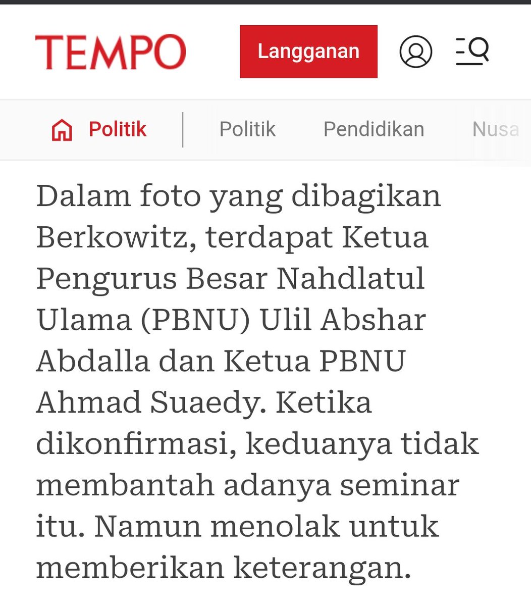 Baru saja, bbrp menit lalu, sy di dlm lift bareng rombongan org Isarel. Kebetulan, sy pake kaos gambar Leila Khalid. Sy bilang ke mereka: "your country is the result of colonisation &amp; dispossession of Palestinian land &amp; we hate it. All right-thinking people hate Israel, u know!"