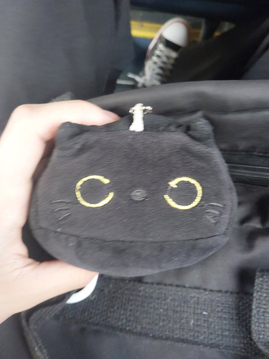 ramy_zinn's tweet photo. Ônibus pt.2 https://t.co/KGZnX7UDJ4
