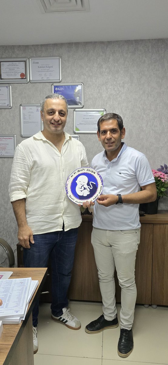 Kadın Hastalıkları Ve Doğum Uzmanı Op.Dr Semih SEZGİN Beyi #LotusHastanesi'nde Makamın'da Ziyaret Ettik Hayırlı Olsun Dileklerimizi ilettik Yeni Görev Yerin'de Başarılar Diliyorum.
<a href="/AliErogllu/">Ali £roğlu</a> <a href="/iyiparti_urfa/">İYİ PARTİ Ş.URFA İL BAŞKANLIĞI,</a> <a href="/iyiparti/">İYİ Parti</a> @sedathakli <a href="/ibrahimyldrm_63/">ibrahim halil Yıldırım</a> <a href="/aefakibaba/">Dr. Ahmet Eşref FAKIBABA</a>