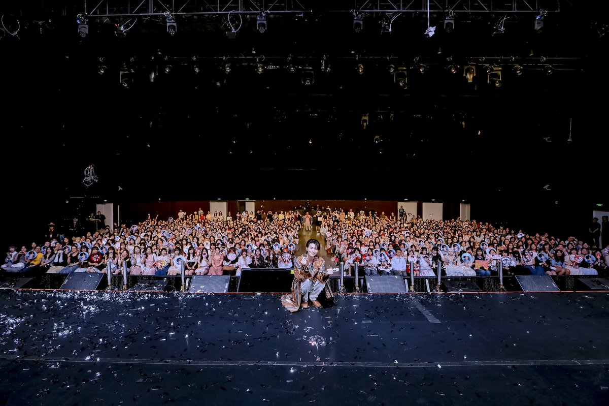 上海にて、初めてのファンミ。 これから長い人生の中で、できるだけ