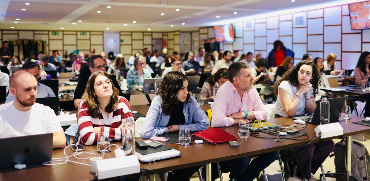 AceAlzheimer's tweet photo. @AlzheimerEurope Así construimos redes que unen centros de excelencia en Europa para avanzar, juntos, hacia soluciones innovadoras y sostenibles.
🔗 Conoce más sobre nuestras colaboraciones internacionales:
👉 https://t.co/V8woTfNl4x
#Neurociencia #theAceway #makingAlzheimershistory https://t.co/Td2diMxOkF