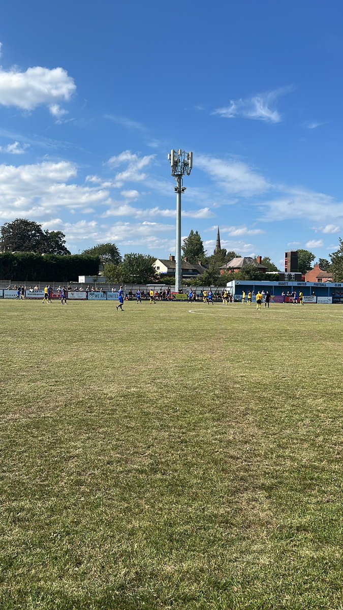 Bank holidays are for watching <a href="/PonteCollsFC/">Ponte Colls FC</a> in the sun