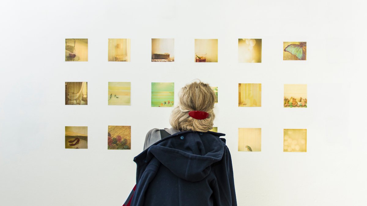 Calling local artists! Looking to showcase your art? We’re seeking artists for month-long exhibits at select library branches in 2026. Reach a diverse, citywide audience. 

Learn more about our exhibit spaces and submit your application by September 30: ow.ly/H70850WJAWB