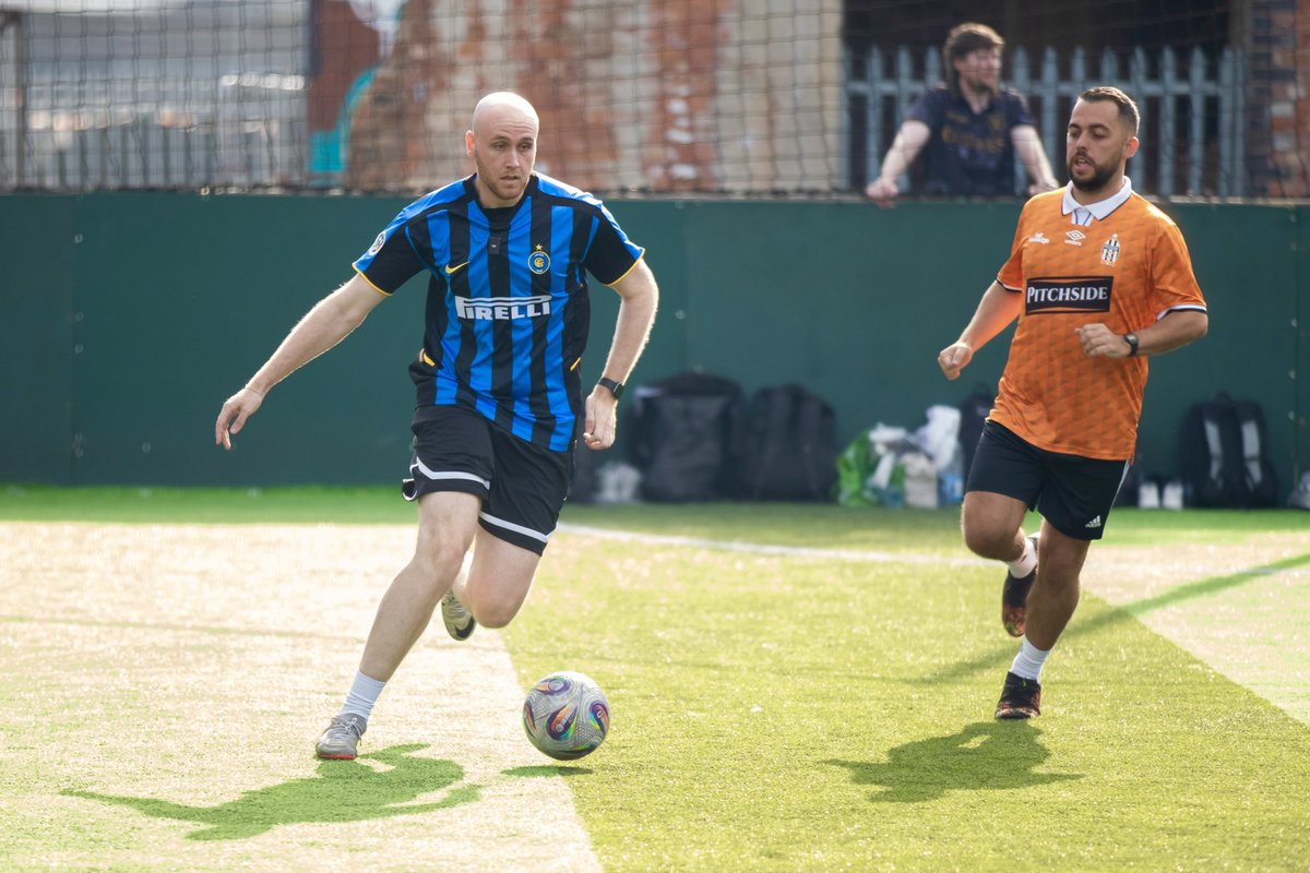 Manners_10 tweet media