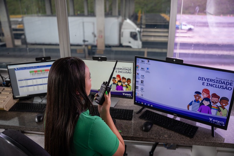 👩🏼‍💻👷🏼‍♂️ Arteris Fernão Dias investe em talentos e abre vagas nas áreas de Engenharia, Tecnologia e Operações.

A companhia disponibiliza oportunidades de emprego em diferentes áreas e níveis hierárquicos.

▶️Confira: arteris.com.br/fique-por-dent…