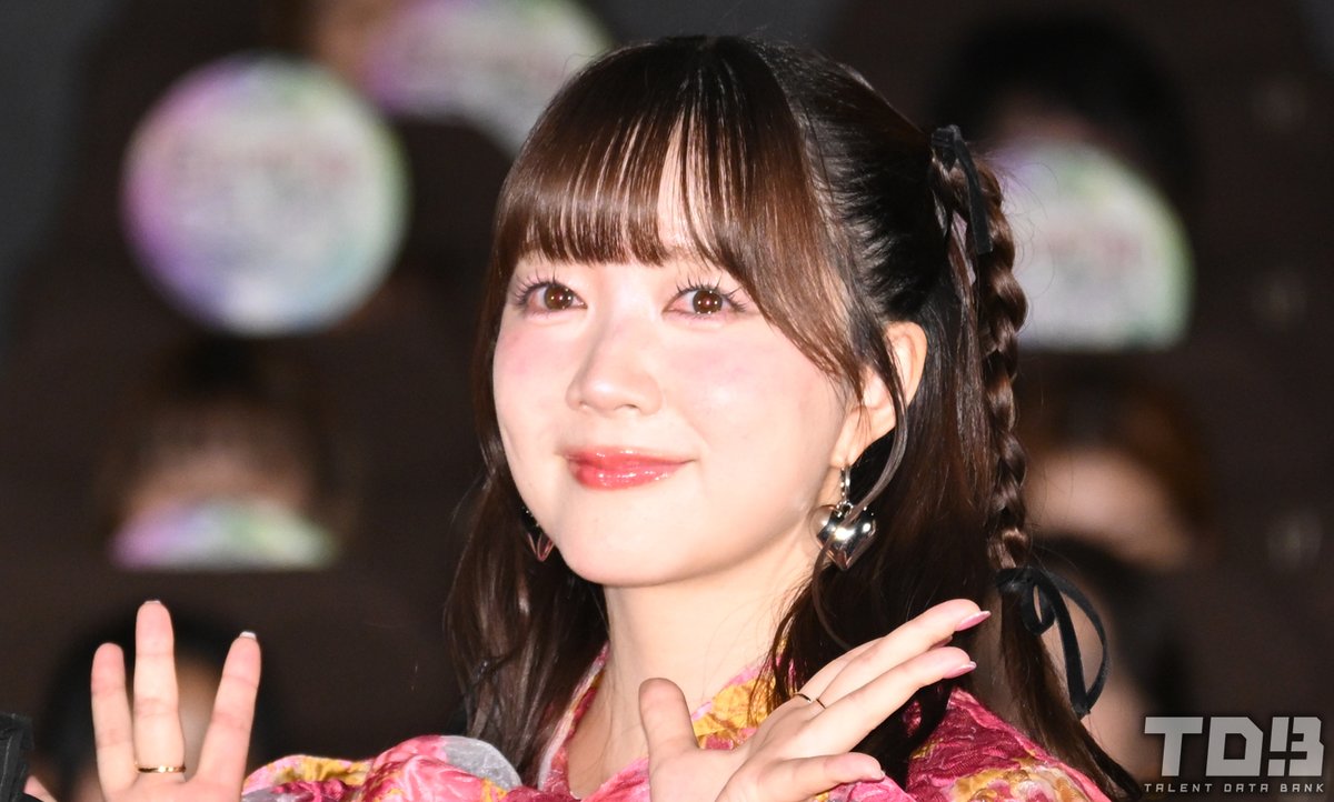 talent_databank's tweet image. 伊藤彩沙、超ときめき♡宣伝部・辻野かなみのデビュー当時からファンと告白「すごい華奢で可愛らしすぎてとてもドキドキしている」＜映画『シャッフル・フライデー』ジャパンプレミア＞

▼詳細はこちら
talent-databank.co.jp/special/topics…

#シャッフルフライデー #伊藤彩沙 #辻野かなみ #超とき宣