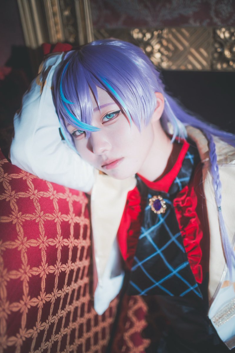 .cos 

こっち見てくれないんですか？
