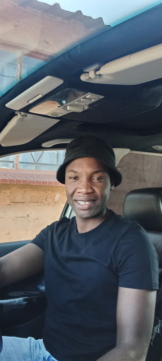 Pathlony's tweet image. This is not august I ordered