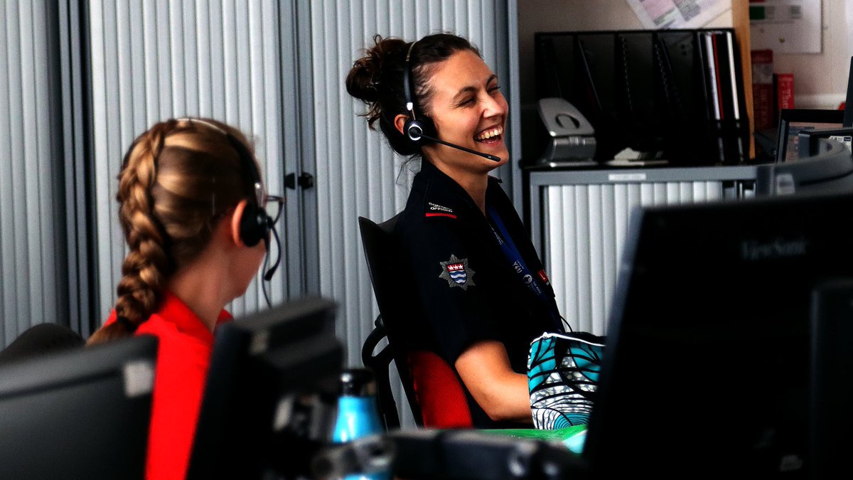 🚨 one week left to apply!!!! 

We’re now hiring Control Officers!

Come and join our team ☎️
Apply now 👇open until 31st August 
 #ControlOfficer #MakeADifference #bestjobintheworld

jobs.london-fire.gov.uk/jobs/999-contr…