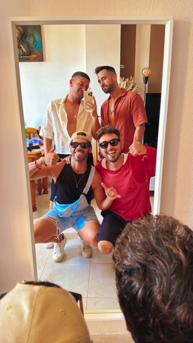 RickiCabellos's tweet photo. Ayer me fui de festiiii 🥰 https://t.co/zPt5oBqq8A