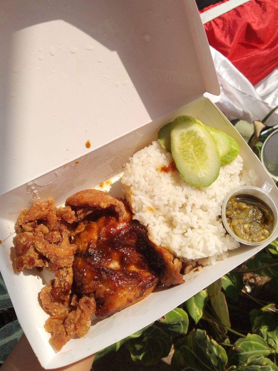 hari senin dikasih kerjaan yg numpuk, sampe ga sempet makan🫠

untung ada Ayam Maranggi by Hangry yang jadi penyelamat! Dagingnya juicy, bumbunya meresap gurih manis khas maranggi, tinggal pesan udah bisa makan enak tanpa ribet ✨