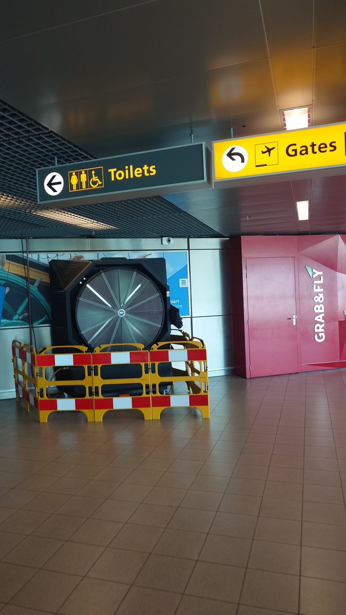 AC in Europe be like (Amsterdam airport)