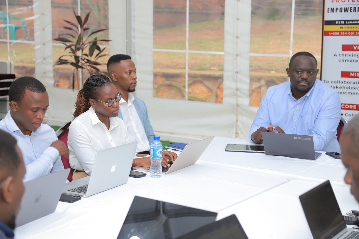 My Uganda Our Uganda (@yangenawe) on Twitter photo Following strong interest from US-Indian investors to establish a Digital Innovation City in Uganda, <a href="/ShieldInvestors/">State House Investors Protection Unit</a> is coordinating <a href="/NITAUganda1/">NITA-Uganda</a> and the STI Secretariat for USD 200 million investment . Project launch: October 2025.
#EmpoweringInvestors <a href="/edthnaka/">Col Edith Nakalema</a> Following strong interest from US-Indian investors to establish a Digital Innovation City in Uganda, <a href="/ShieldInvestors/">State House Investors Protection Unit</a> is coordinating <a href="/NITAUganda1/">NITA-Uganda</a> and the STI Secretariat for USD 200 million investment . Project launch: October 2025.
#EmpoweringInvestors <a href="/edthnaka/">Col Edith Nakalema</a>