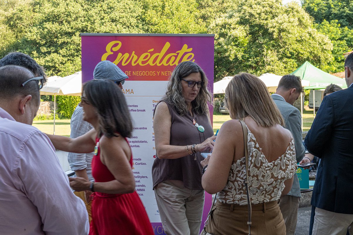 consultaycrece's tweet photo. Posicionamiento = Diferenciación + Relevancia + Estima + Conocimiento.
El networking refuerza los 4. 🚀
¿Ya aprovechas tu red para crecer?

https://t.co/BnHSoC8fGP https://t.co/xsKMEvTDMm
