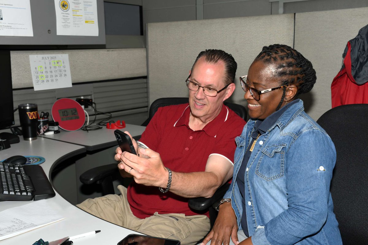NNSYNews's tweet image. In this month's Access Code, we celebrate Code 109.43 - the Telecommunications Office! Learn more at: dvidshub.net/news/544663/ac…
(Photos by Troy Miller, NNSY Public Affairs Specialist) 
#NNSY #ForceBehindtheFleet #AccessCode