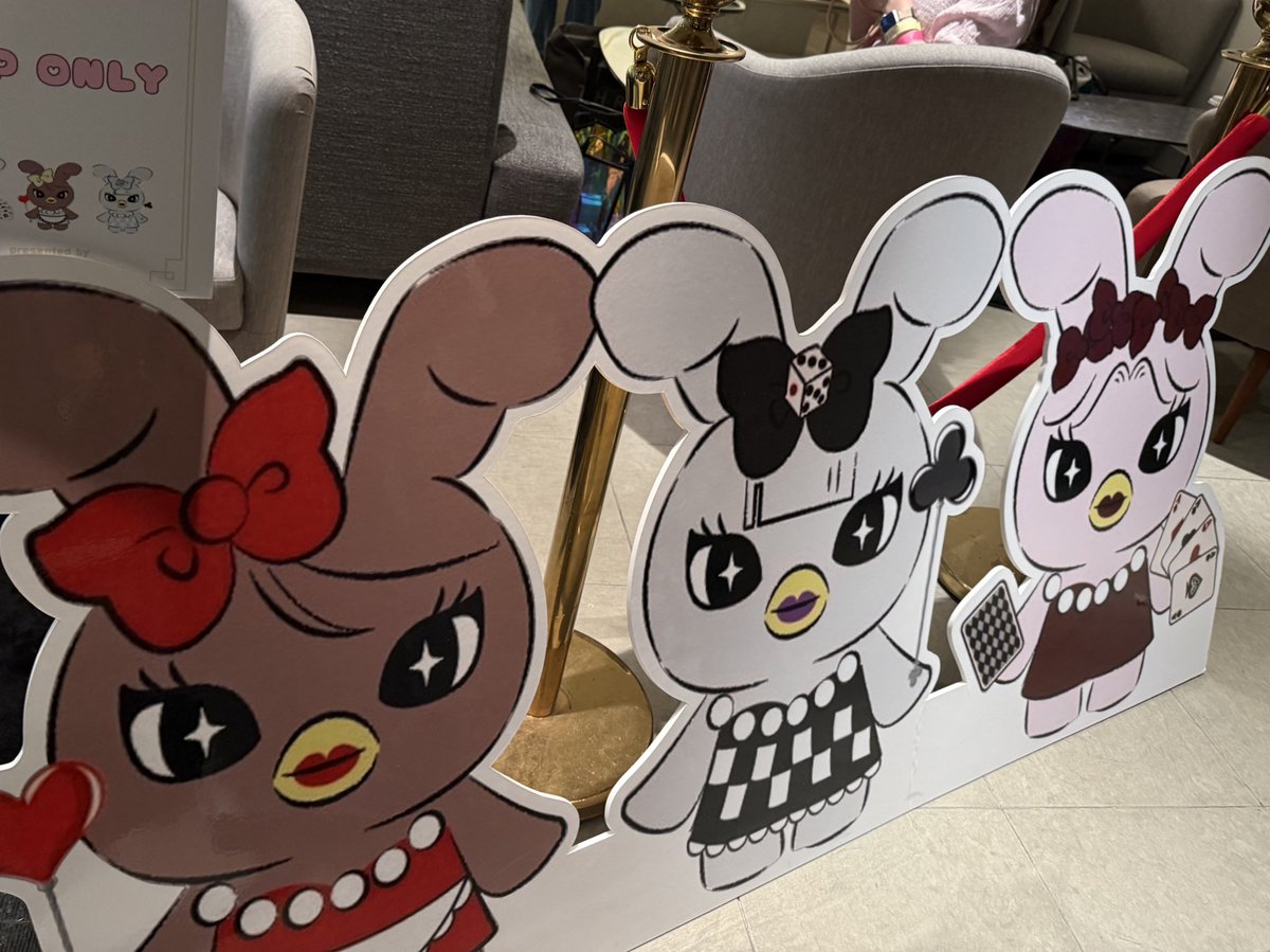 __srcuo's tweet image. ずっと行ってみたかったびゅーふる🩷
最高のイベントでした🥹
試してみたかった商品のポイントも聞けて、気になってた商品がたくさんで嬉しい
！お土産も沢山で豪華でした🤍
りさちゃんも企業さんも本当にありがとうございました🥰
生りさちゃん可愛かった🥹🤍🩷

#びゅーふるレポ