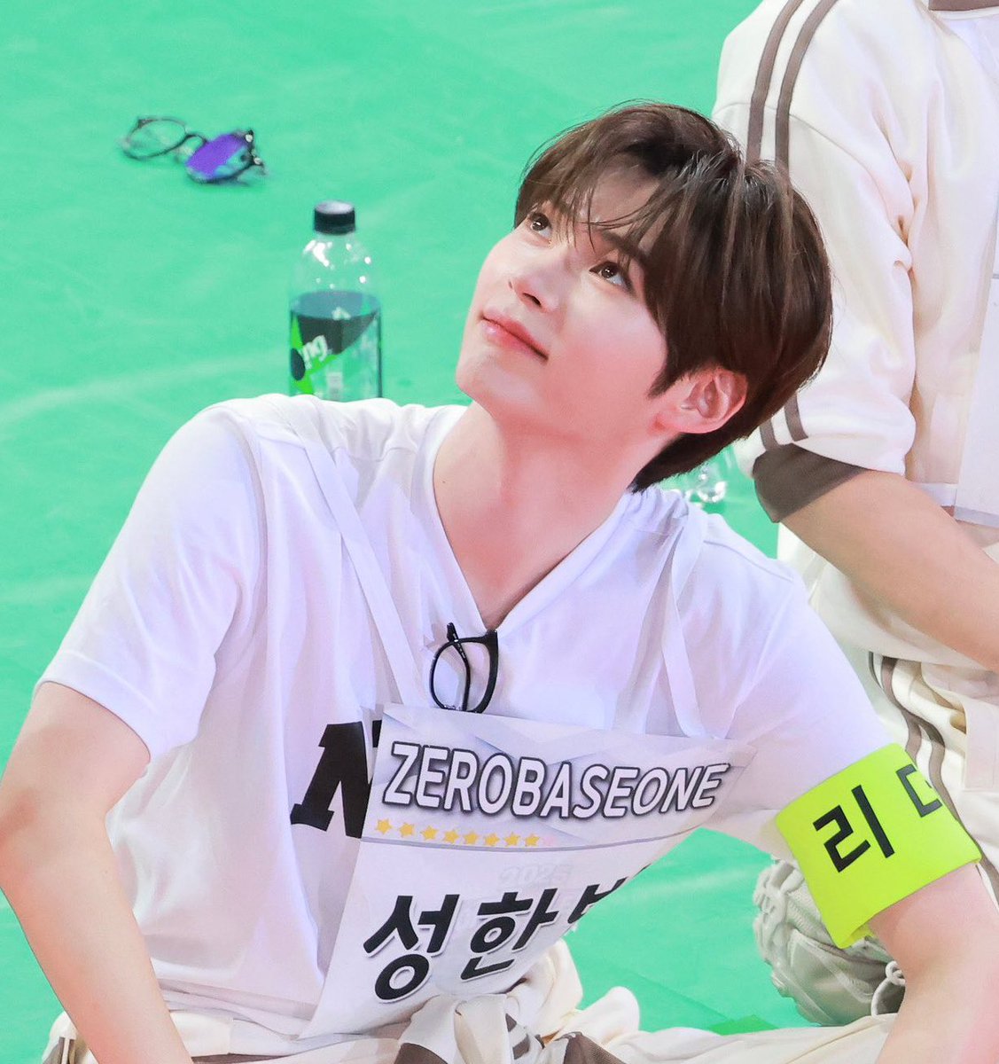 totyneul's tweet image. oh