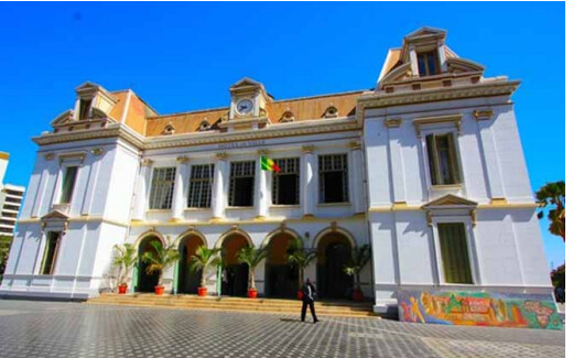 Abass Fall est élu nouveau maire de Dakar.