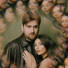 mixcloud.com/wyn-thomas/the… The Wyn Thomas File talks to Singer/Songwriter duo Smith and Liddle about their new single Maybe in Time and their 
acclaimed performance on the BBC introducing Stage at the BBC Proms.